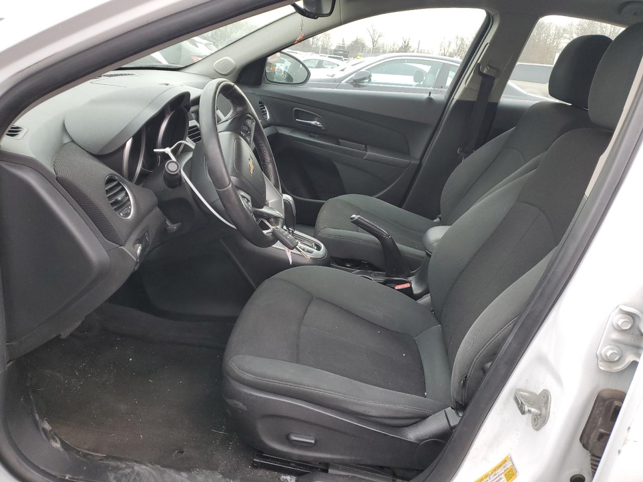 2011 Chevrolet Cruze - Image 7