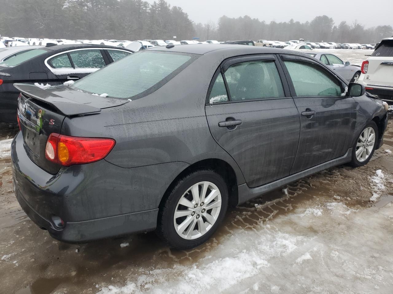 2010 Toyota Corolla - Image 3