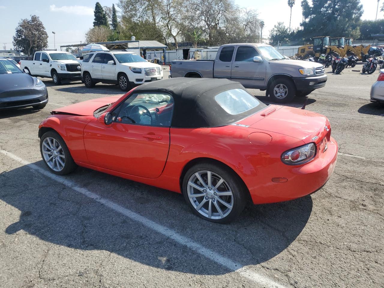 2006 Mazda MX-5 - Image 2