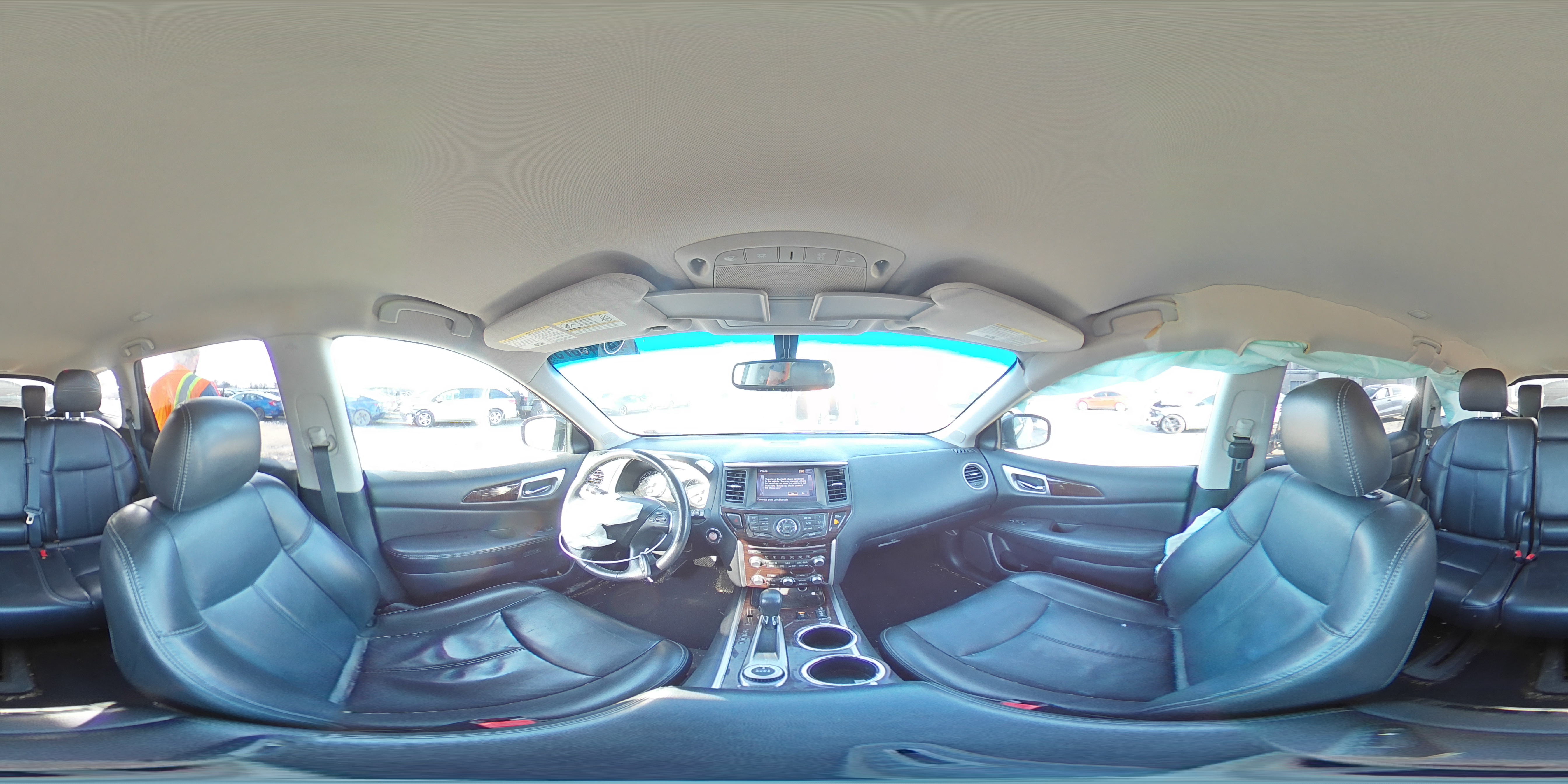 2014 Nissan Pathfinder - Image 13