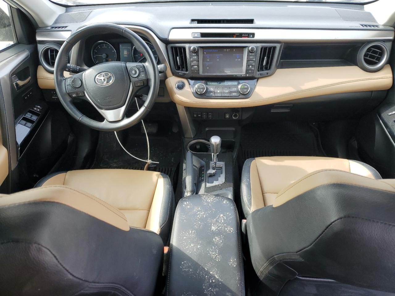 2018 Toyota RAV 4 - Image 8