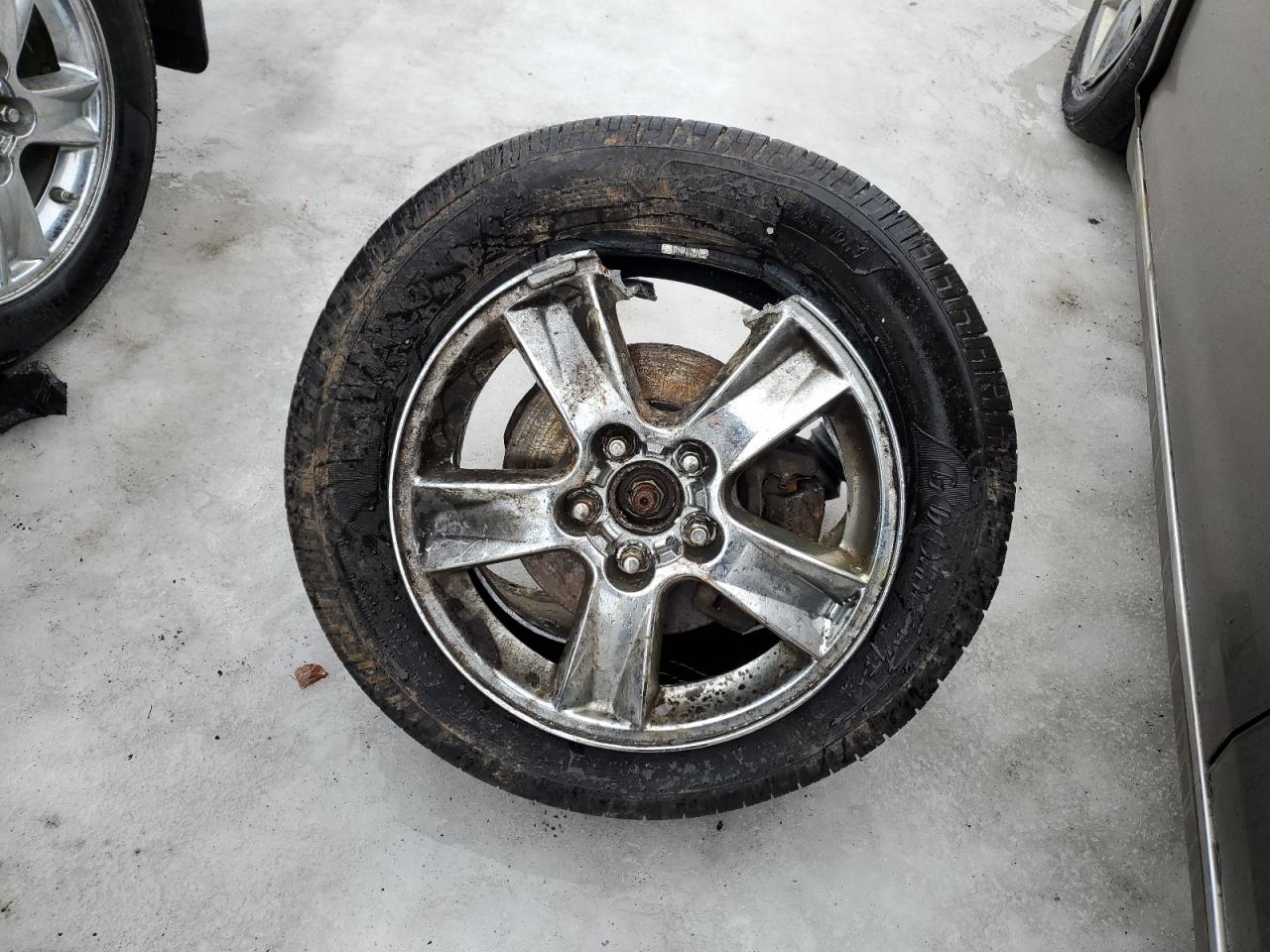 2009 Chevrolet HHR - Image 12
