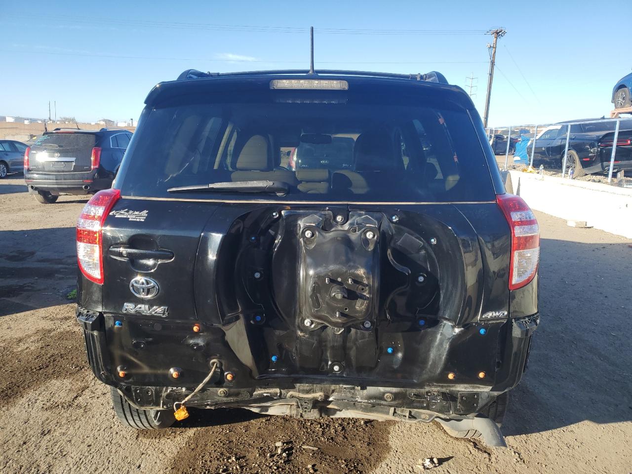 2012 Toyota RAV 4 - Image 6