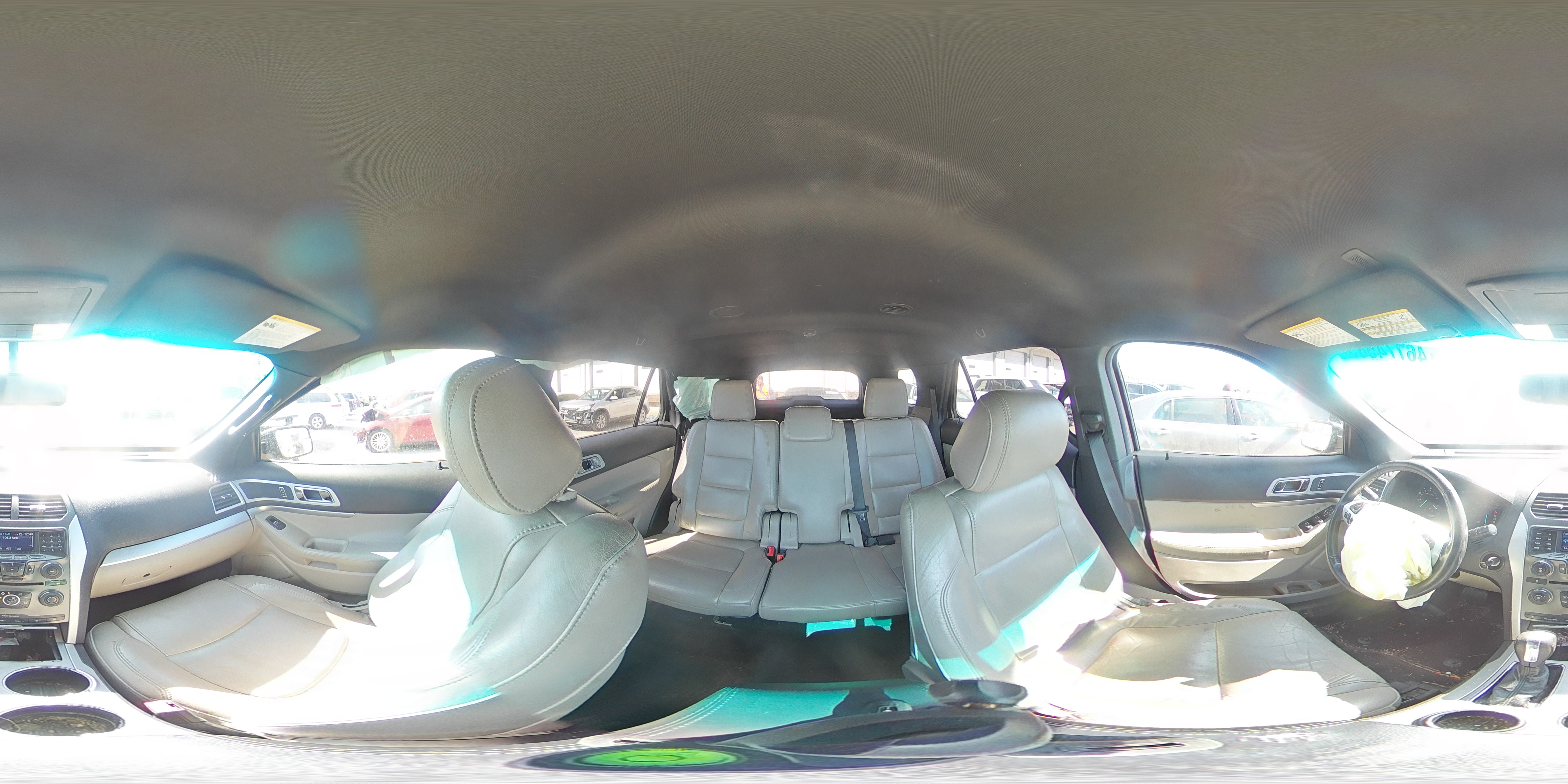 2012 Ford Explorer - Image 14