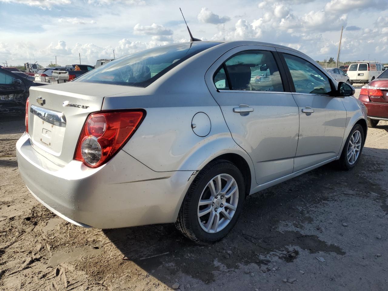 2012 Chevrolet Sonic - Image 3