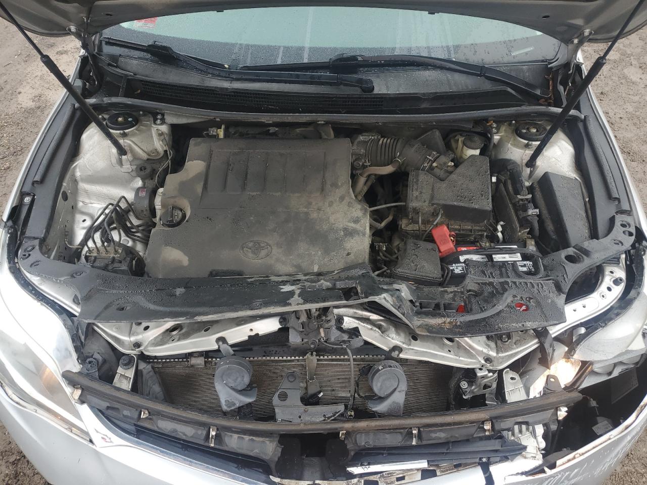 2013 Toyota Avalon - Image 13