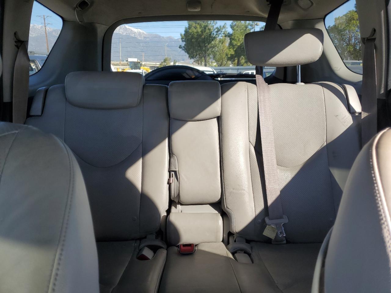 2008 Toyota RAV 4 - Image 10
