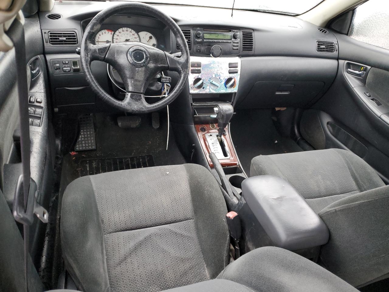 2004 Toyota Corolla - Image 8