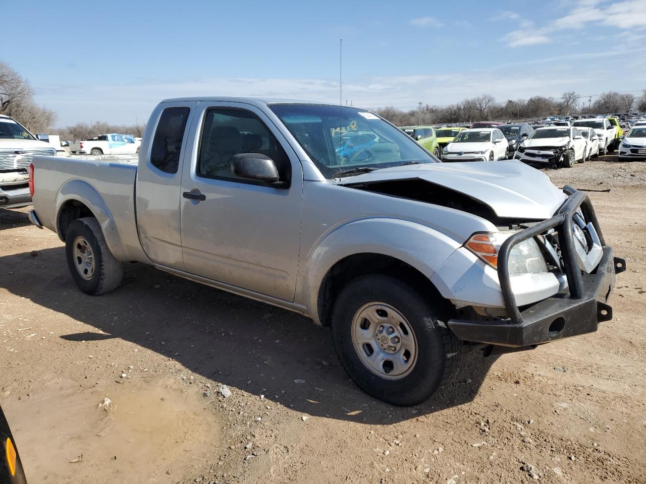 2009 Nissan Navara (Frontier) - Image 4