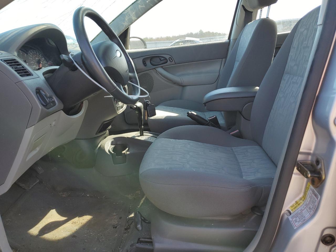 2005 Ford Focus - Image 7