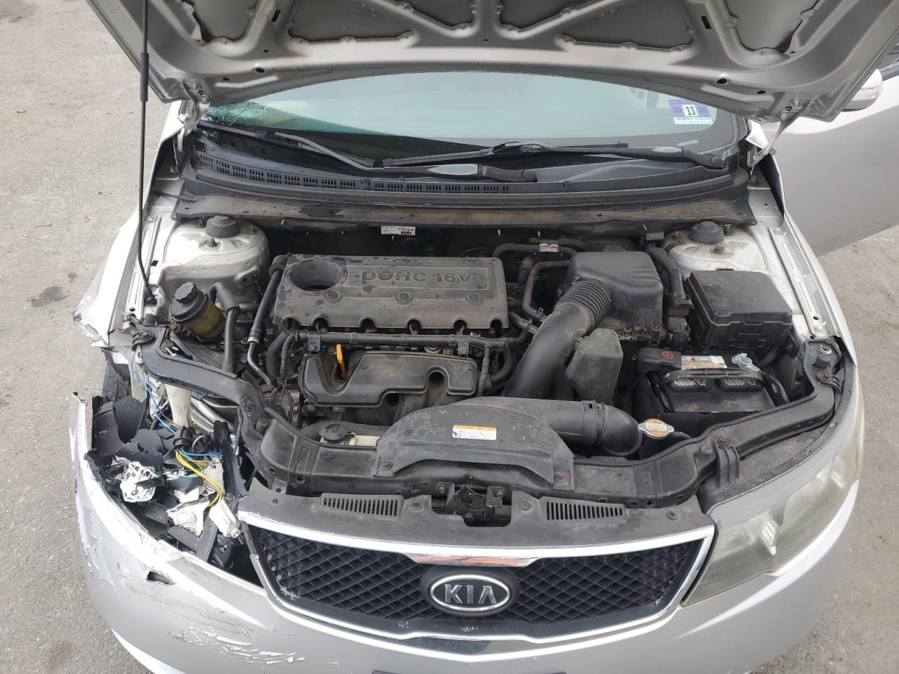 2010 Kia Forte - Image 13