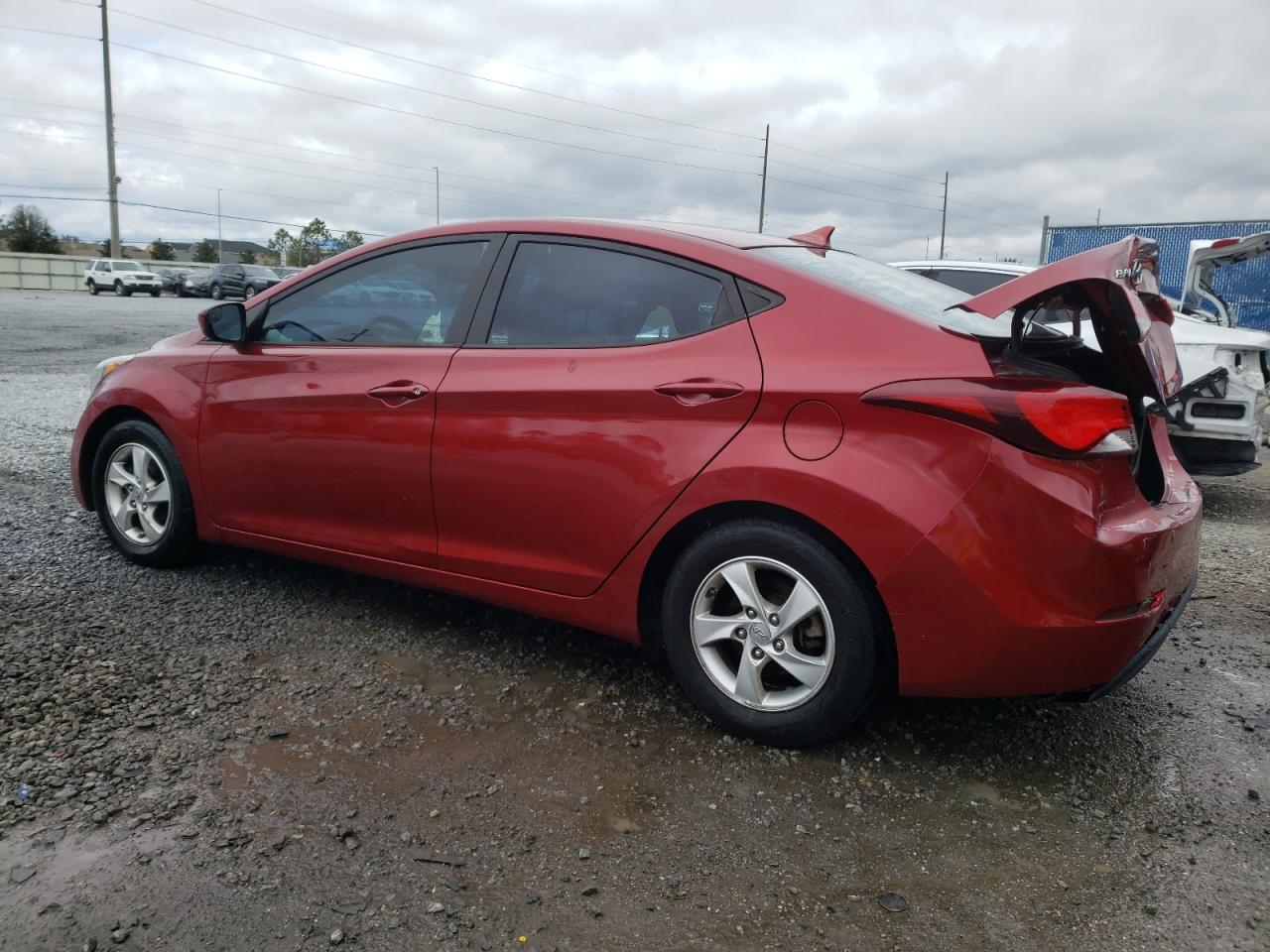 2015 Hyundai Elantra - Image 2