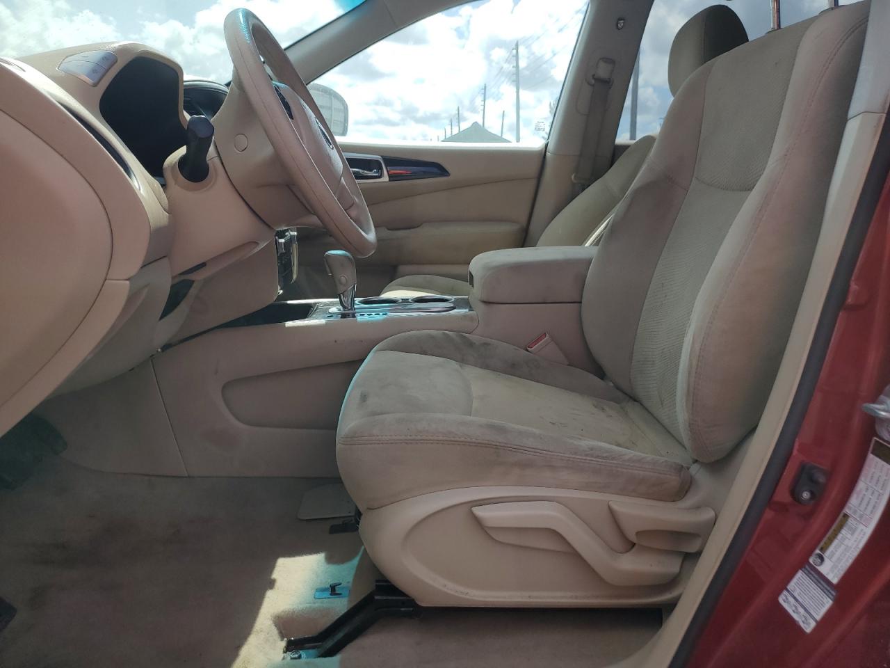 2015 Nissan Pathfinder - Image 7