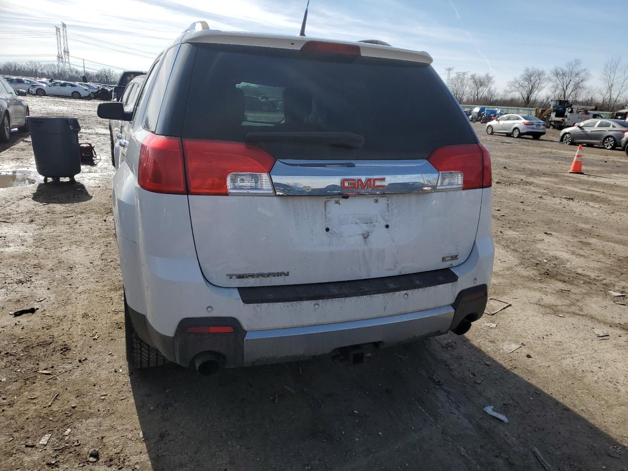 2011 GMC Terrain - Image 6