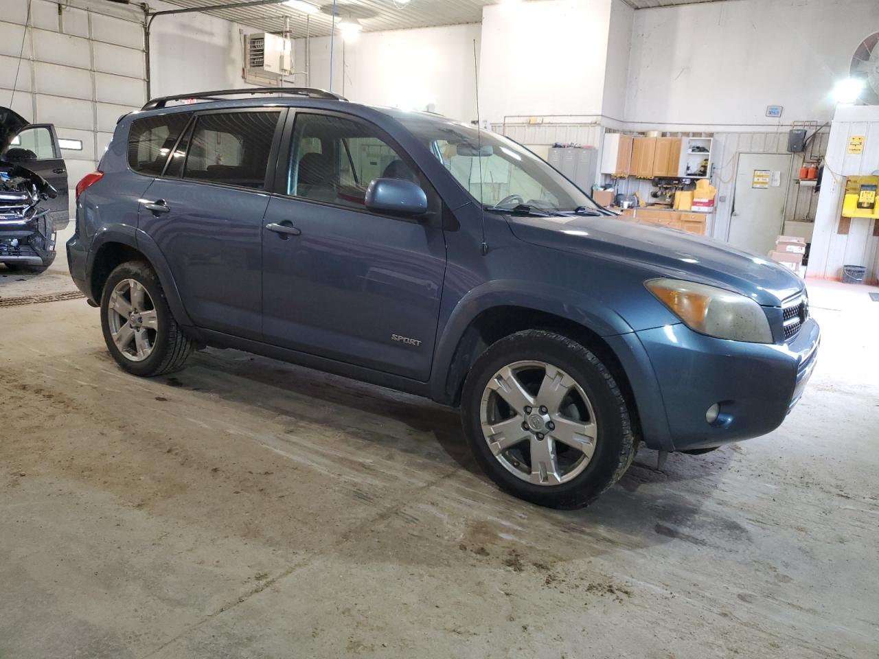 2007 Toyota RAV 4 - Image 4