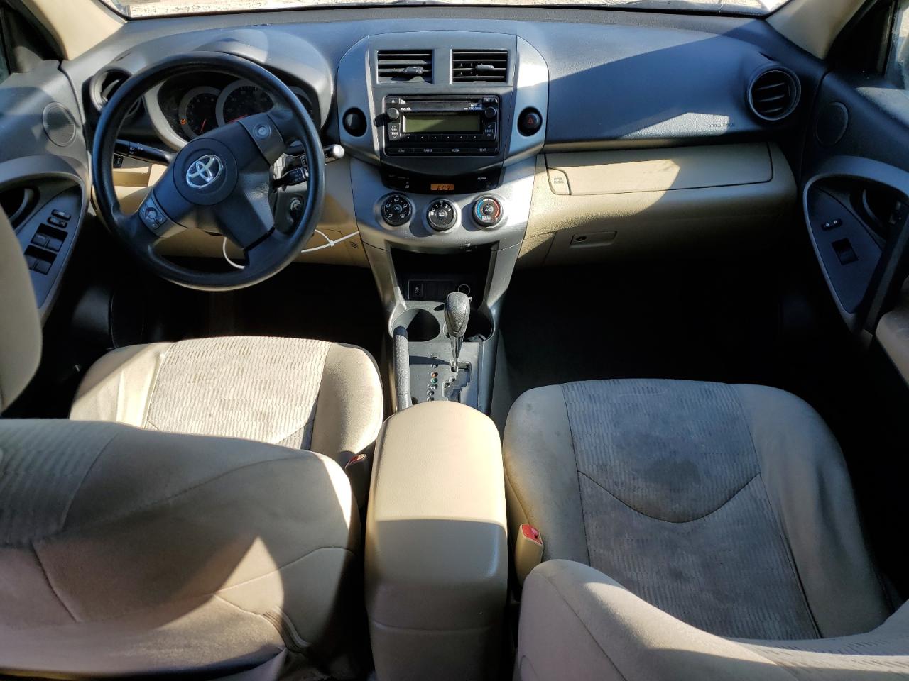 2012 Toyota RAV 4 - Image 8
