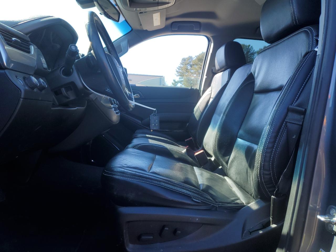 1GNSKAEC3LR112438 CHEVROLET TAHOE 2020
