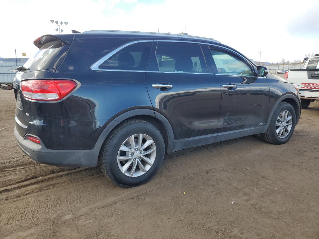 2016 Kia Sorento - Image 3