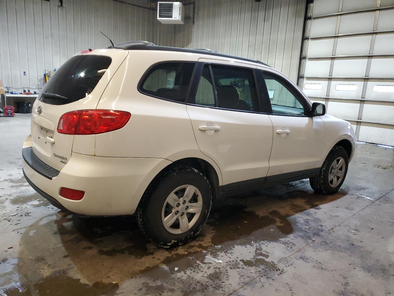 2009 Hyundai Santa Fe - Image 3