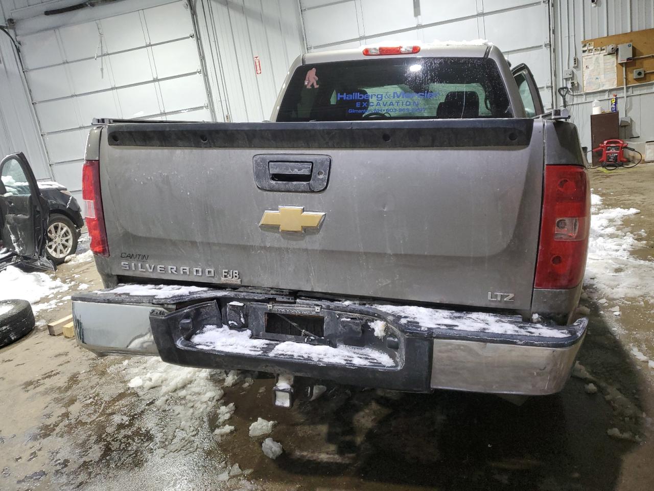 2013 Chevrolet Silverado - Image 6