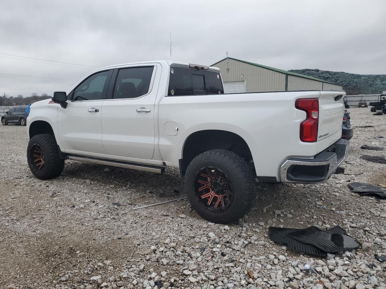 2020 Chevrolet Silverado - Image 2