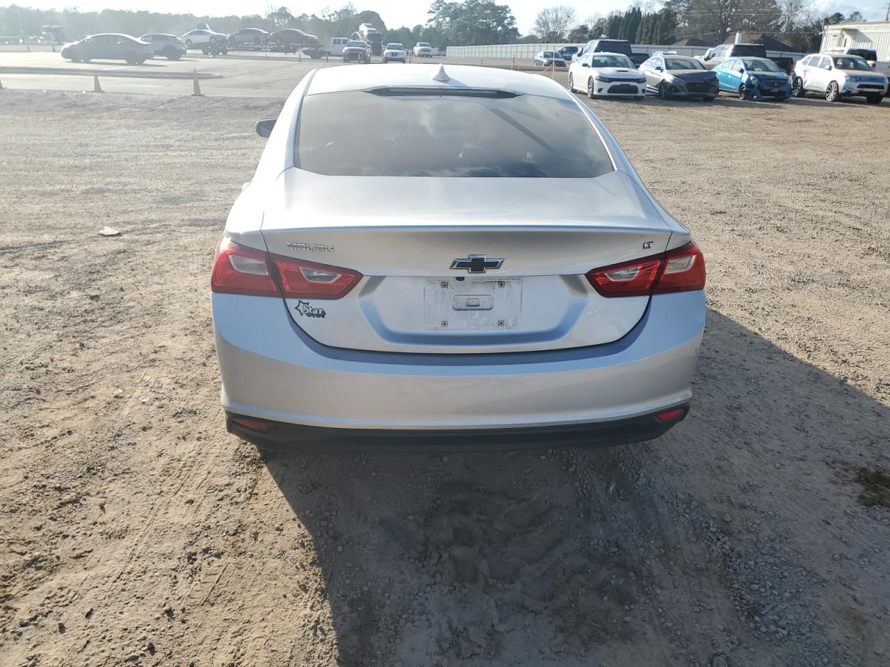 2017 Chevrolet Malibu - Image 6