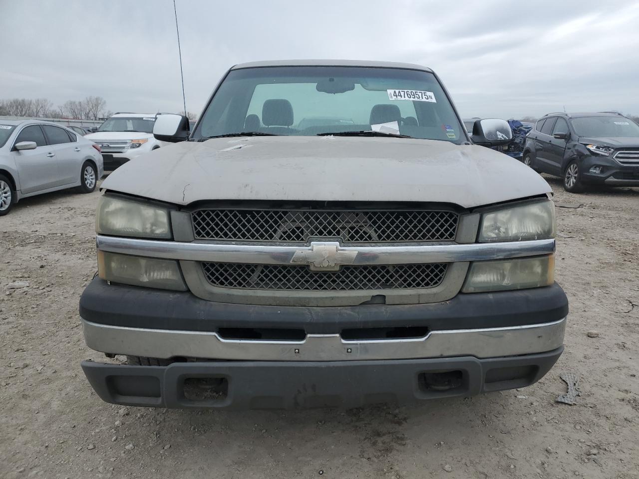 2004 Chevrolet Silverado - Image 5