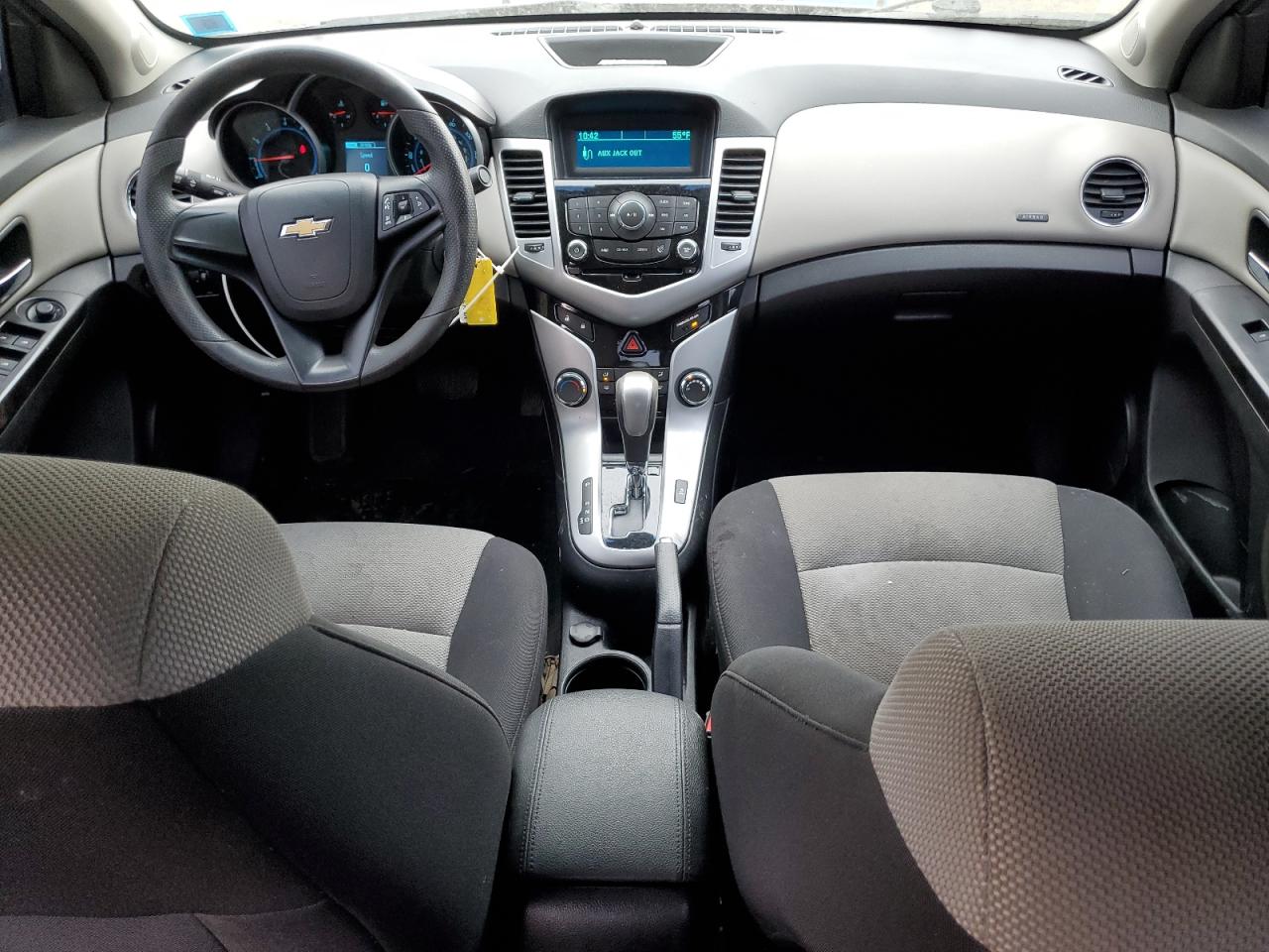 2014 Chevrolet Cruze - Image 8