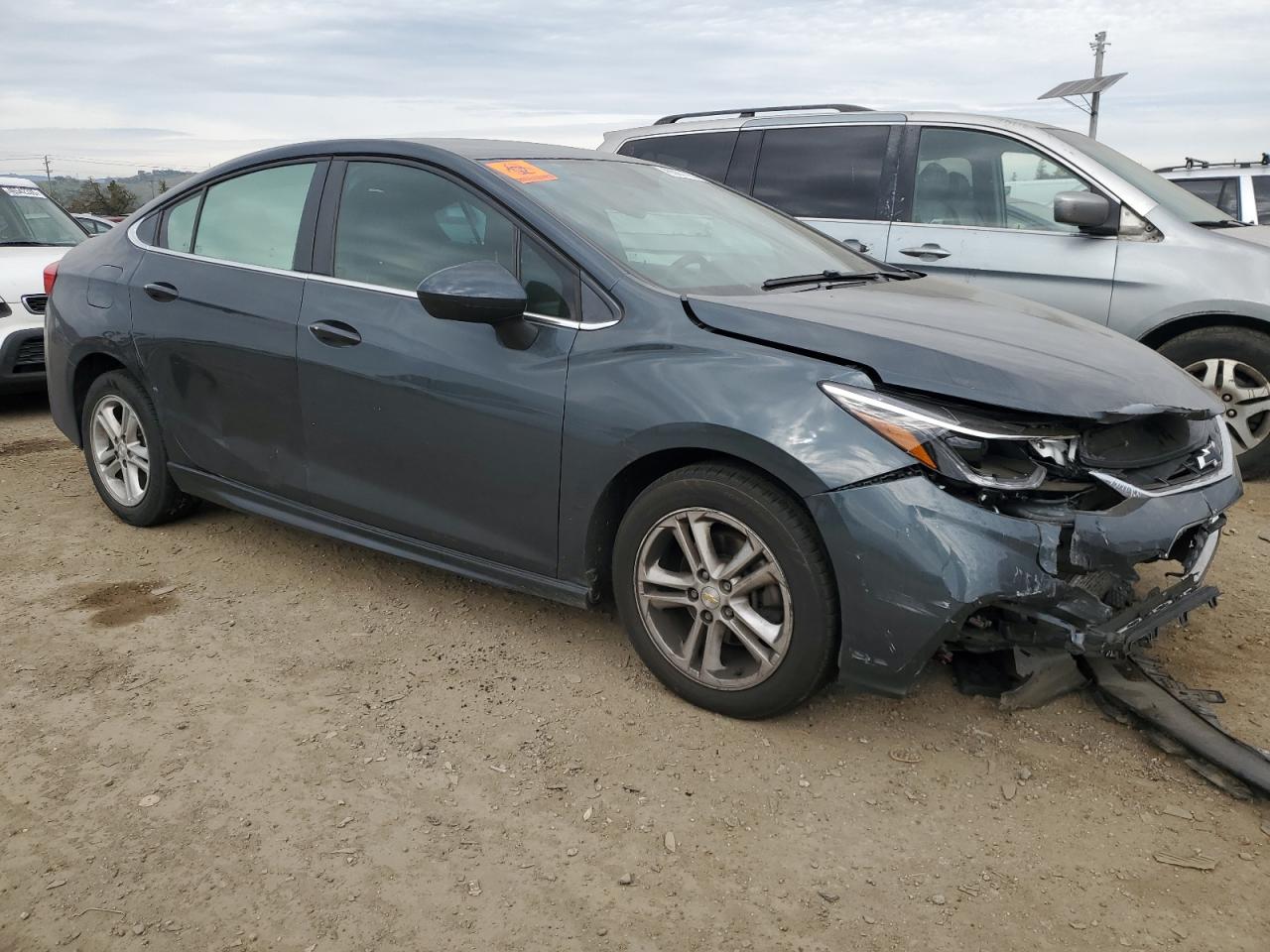 1G1BE5SM1J7226864 CHEVROLET CRUZE 2018