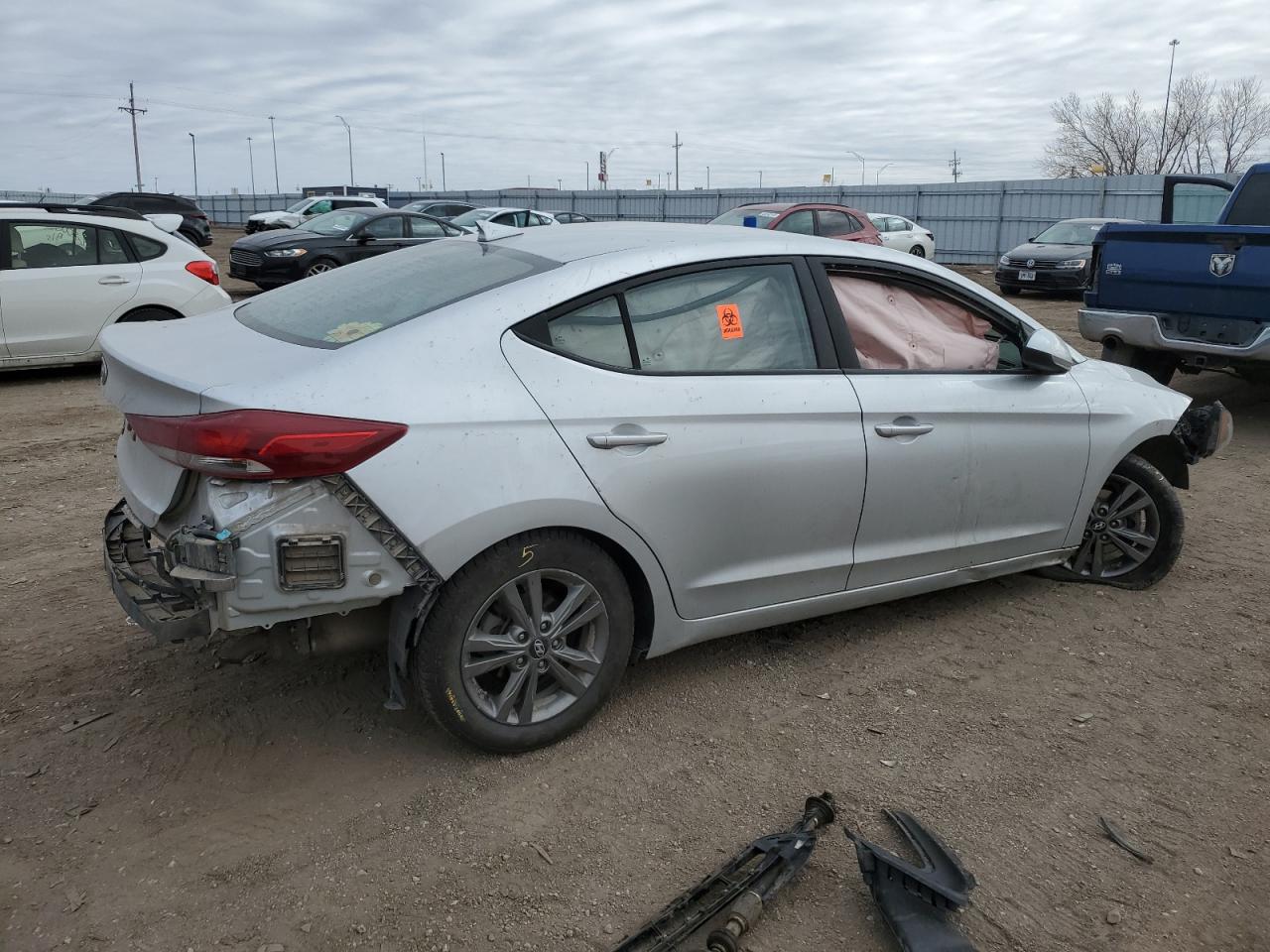 2018 Hyundai Elantra - Image 3