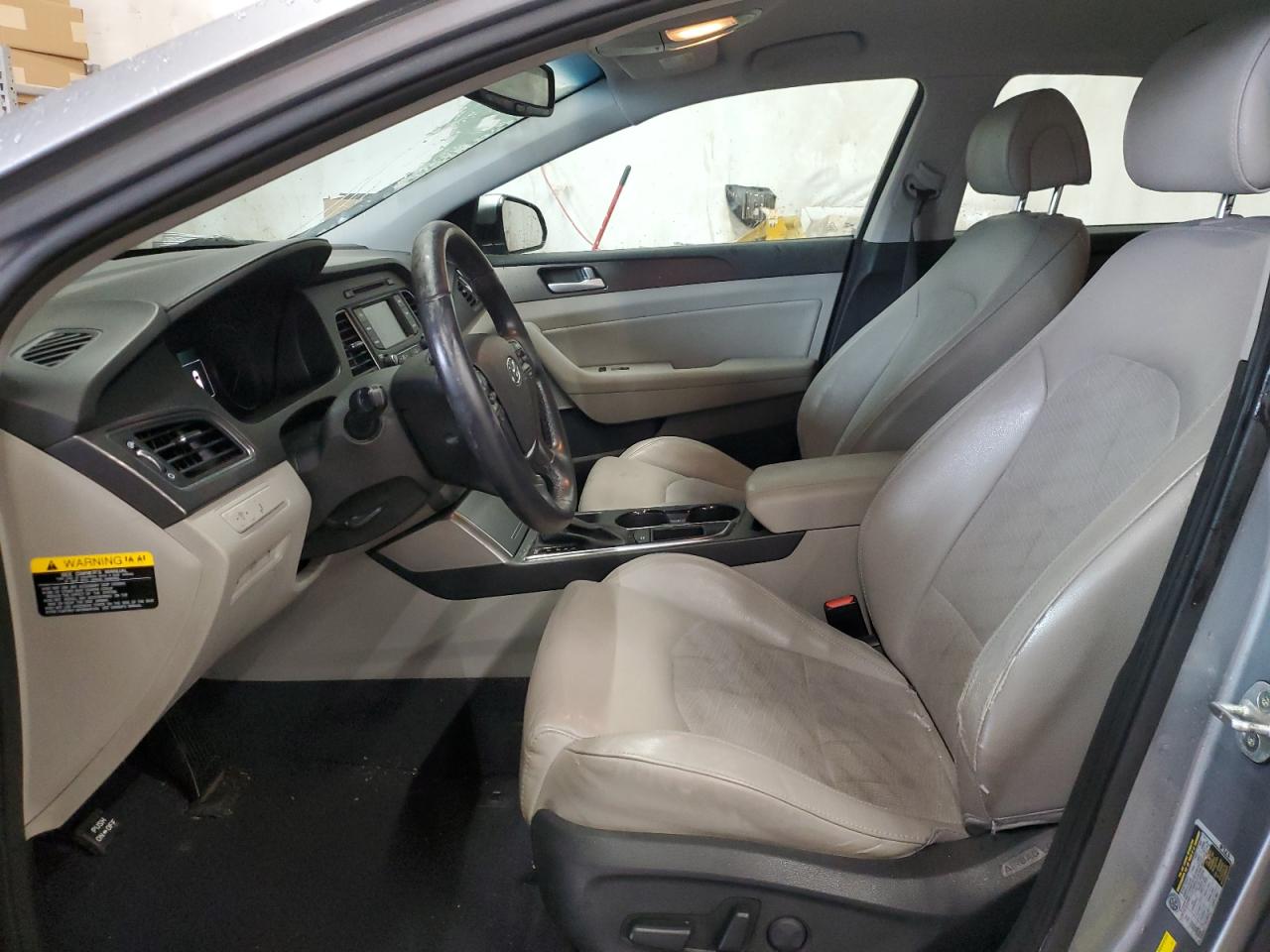 2015 Hyundai Sonata - Image 7