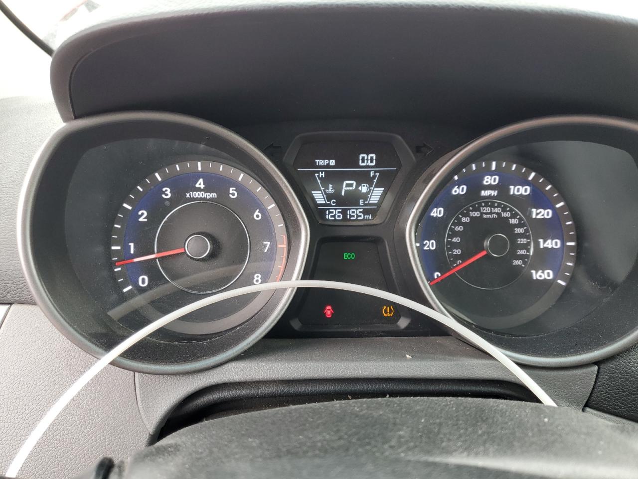2016 Hyundai Elantra - Image 9