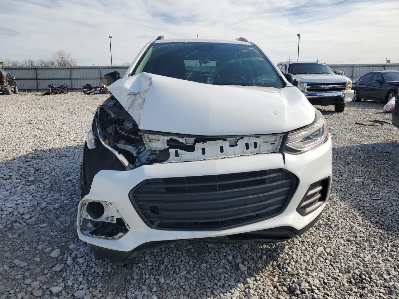 KL7CJLSB9LB319185 CHEVROLET TRAX 2020