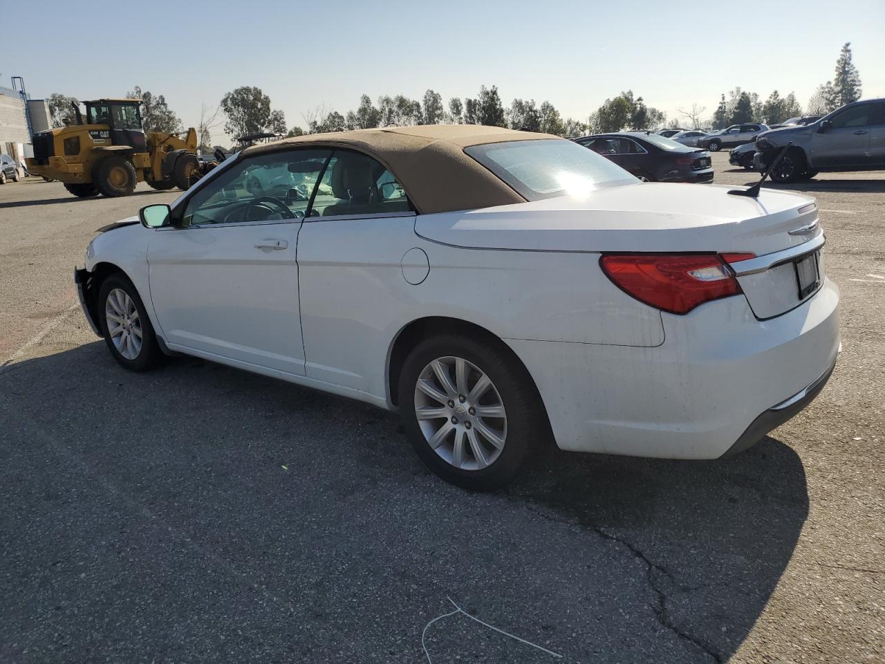 2012 Chrysler 200 - Image 2