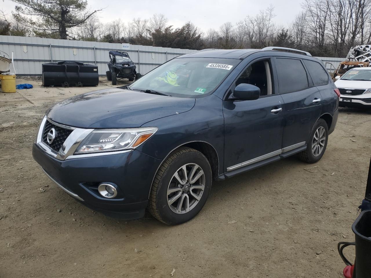 2013 Nissan Pathfinder - Image 1
