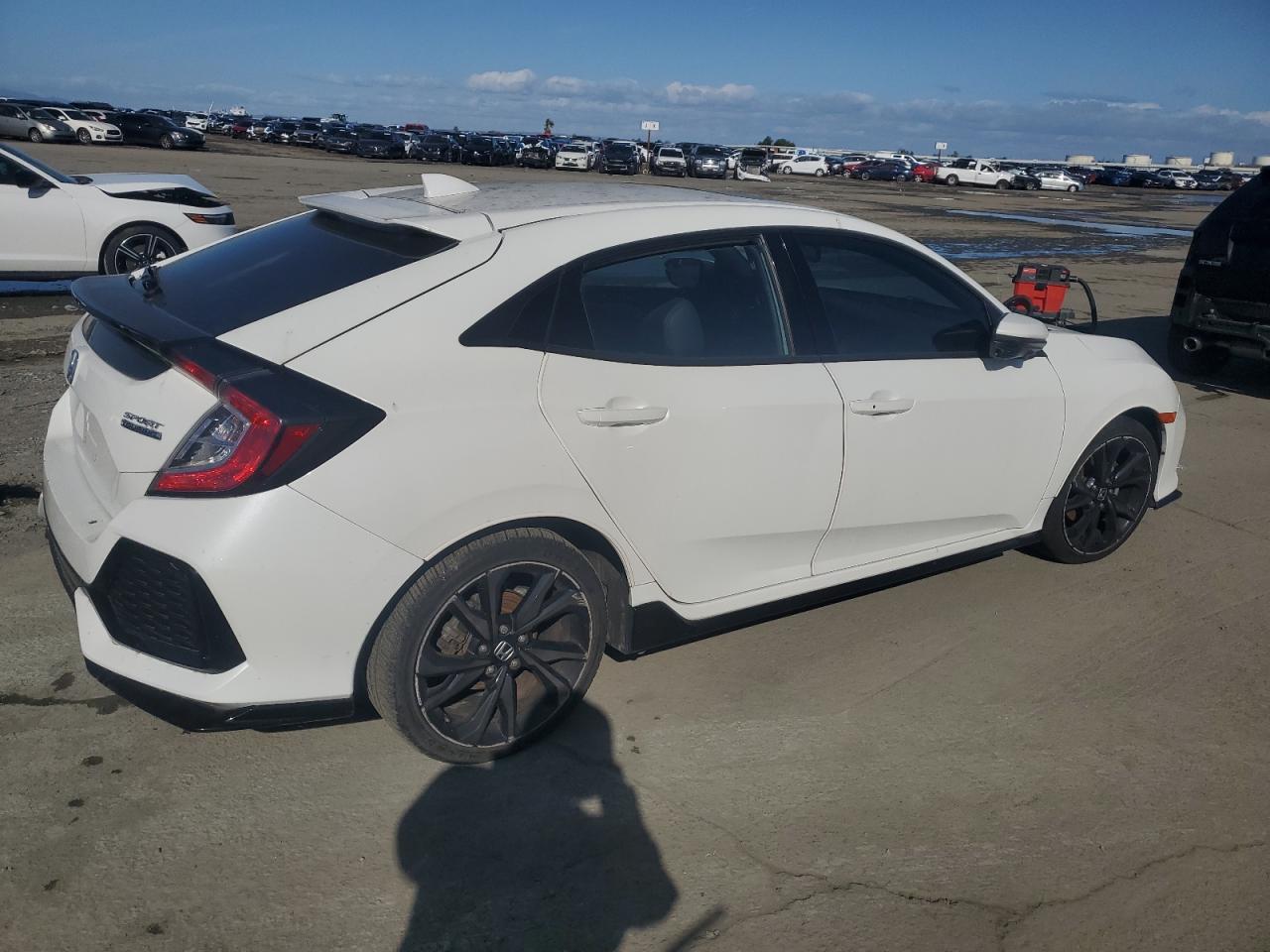 2018 Honda Civic - Image 3
