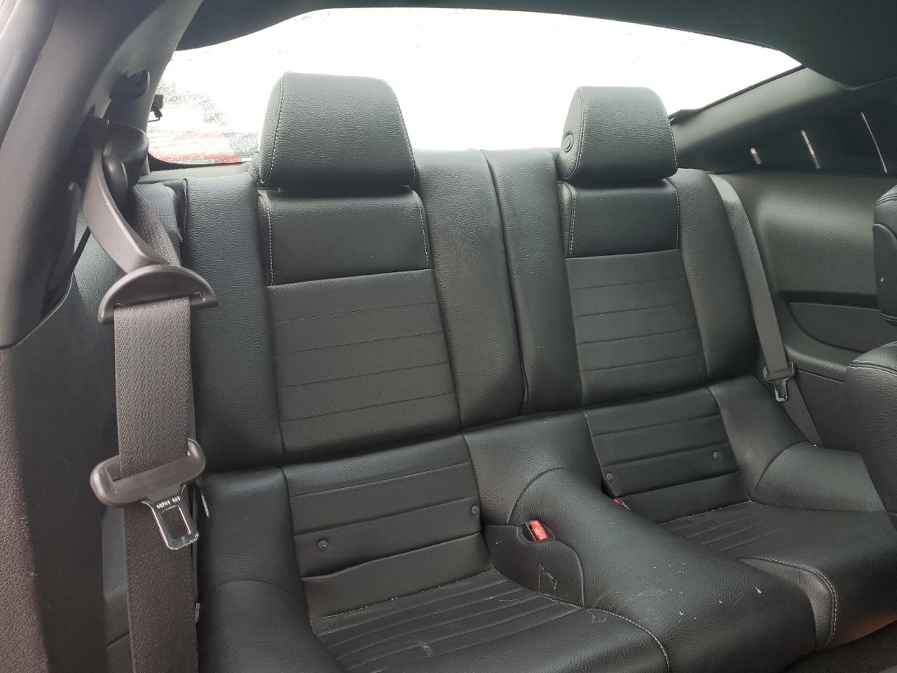 2012 Ford Mustang - Image 10