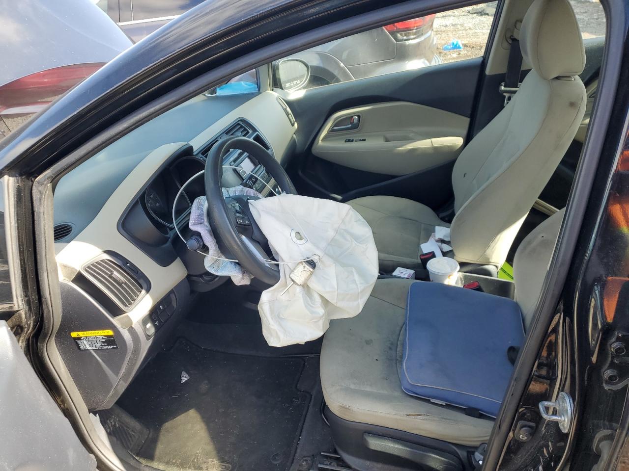 2013 Kia Rio - Image 7