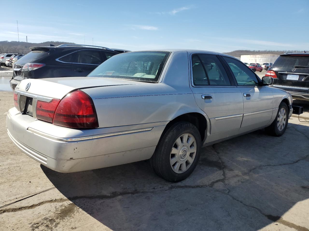 2003 Mercury Grand Marquis - Image 3