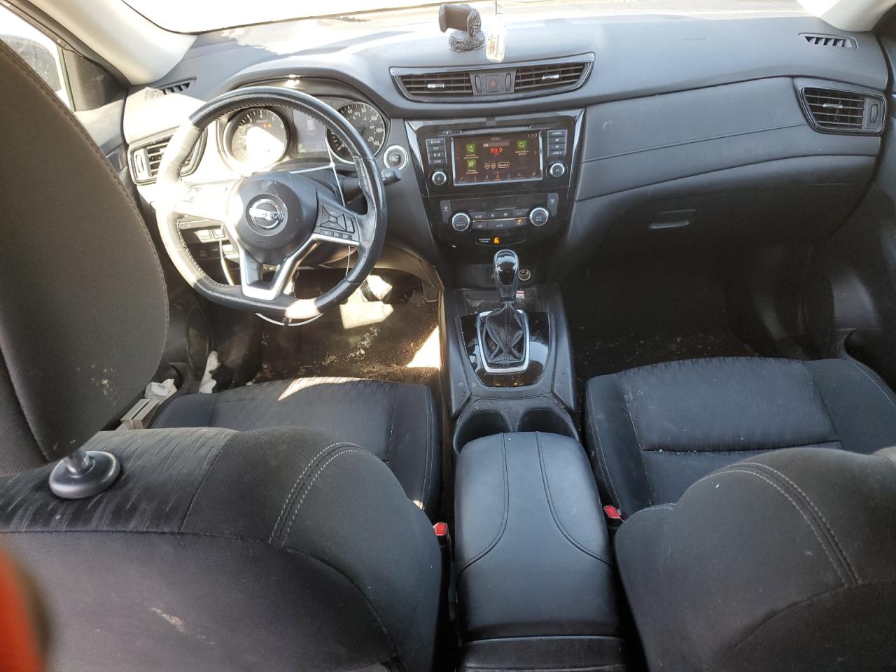 KNMAT2MV9JP537410 NISSAN ROGUE 2018