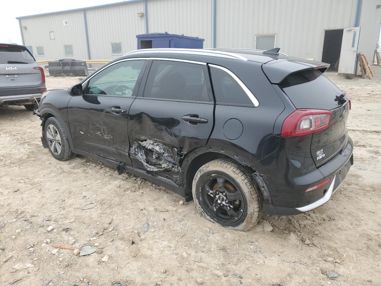 2019 Kia Niro - Image 2