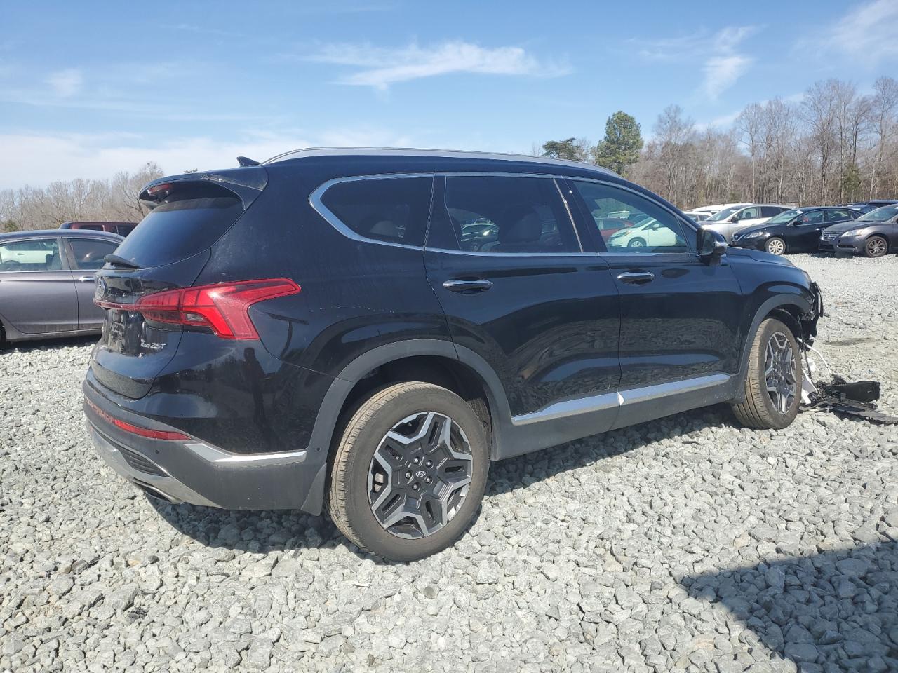 2023 Hyundai Santa Fe - Image 3