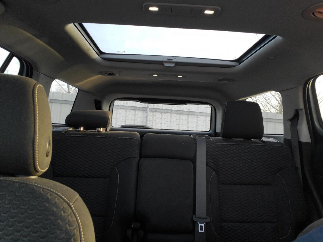 2019 GMC Acadia - Image 10