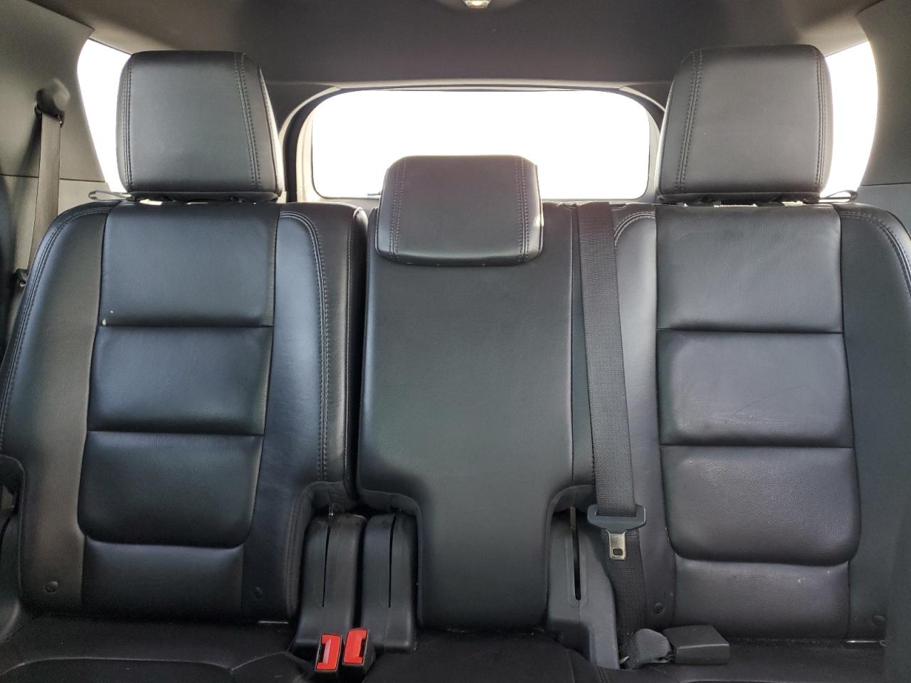 2013 Ford Explorer - Image 10