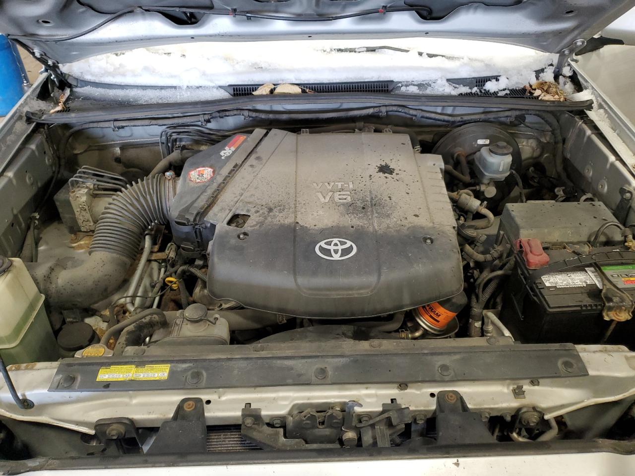 2010 Toyota Tacoma - Image 11