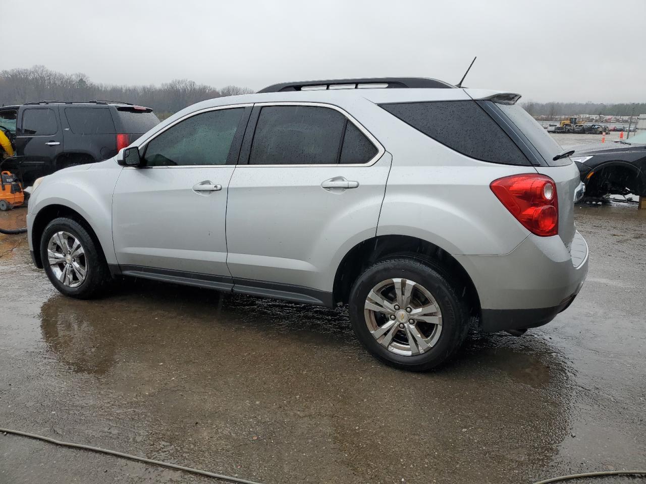 2014 Chevrolet Equinox - Image 2