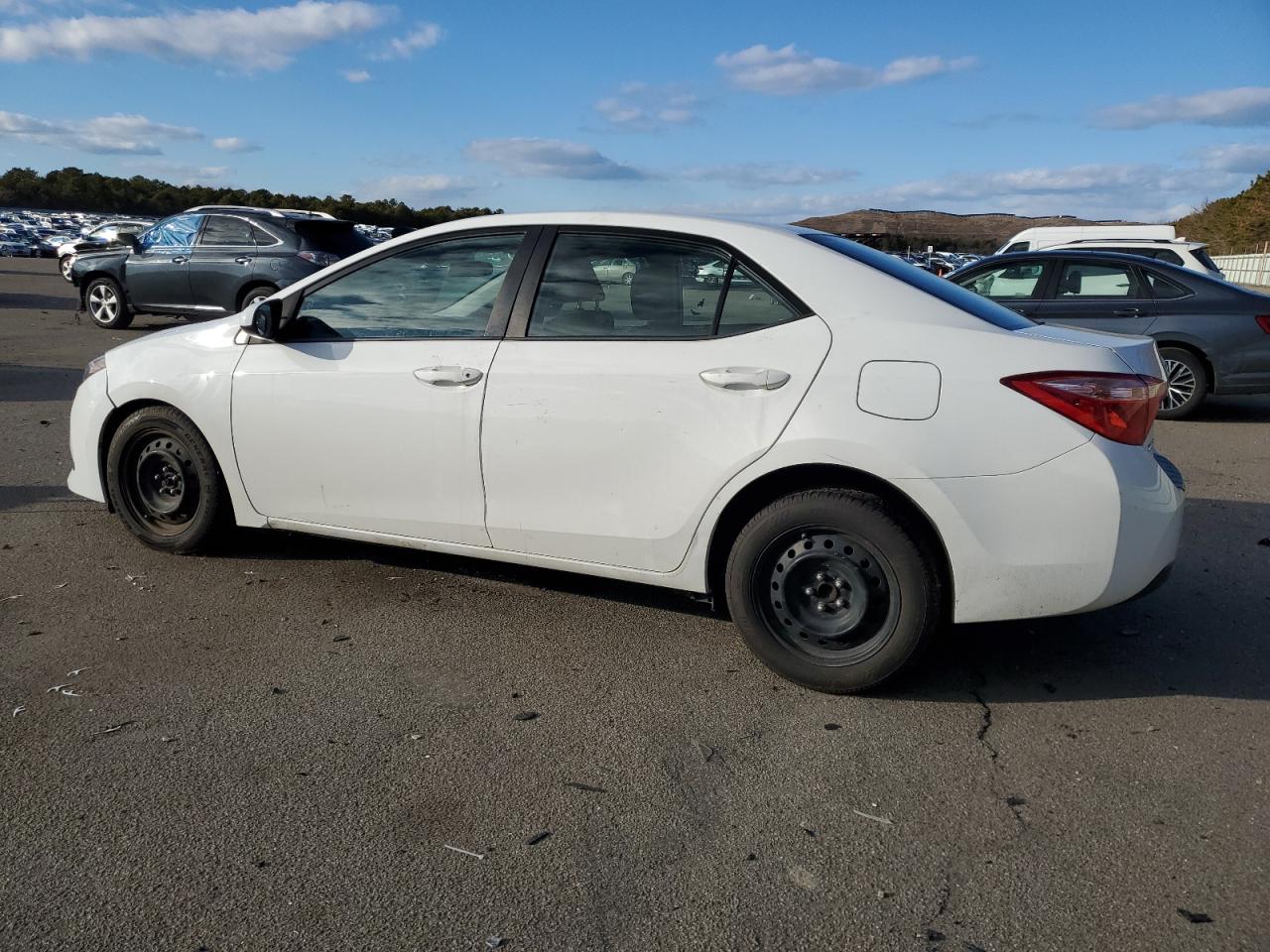 2018 Toyota Corolla - Image 2