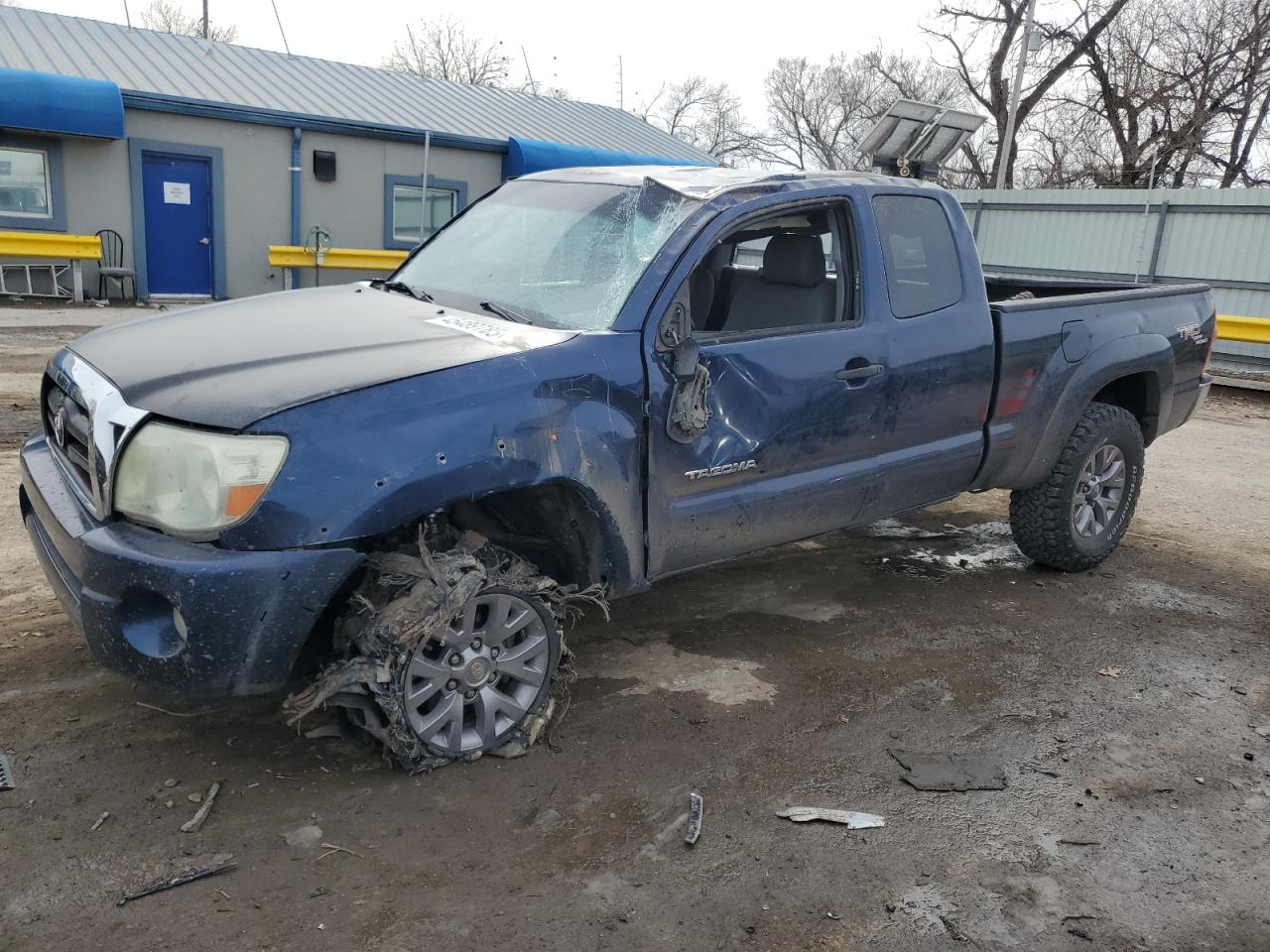 2005 Toyota Tacoma Access Cab de vânzare în Wichita, KS - Rollover