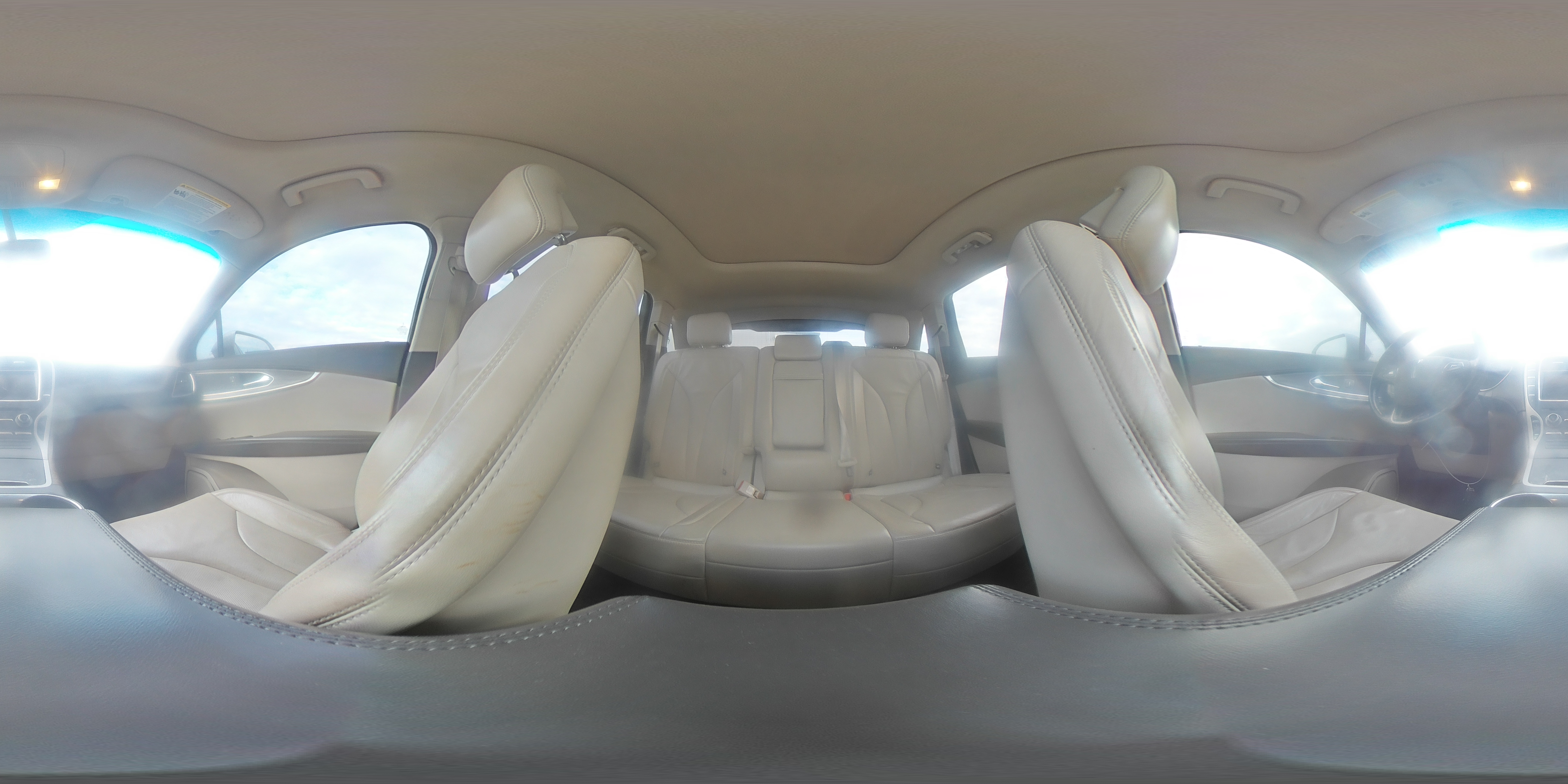 2016 Lincoln MKX - Image 13