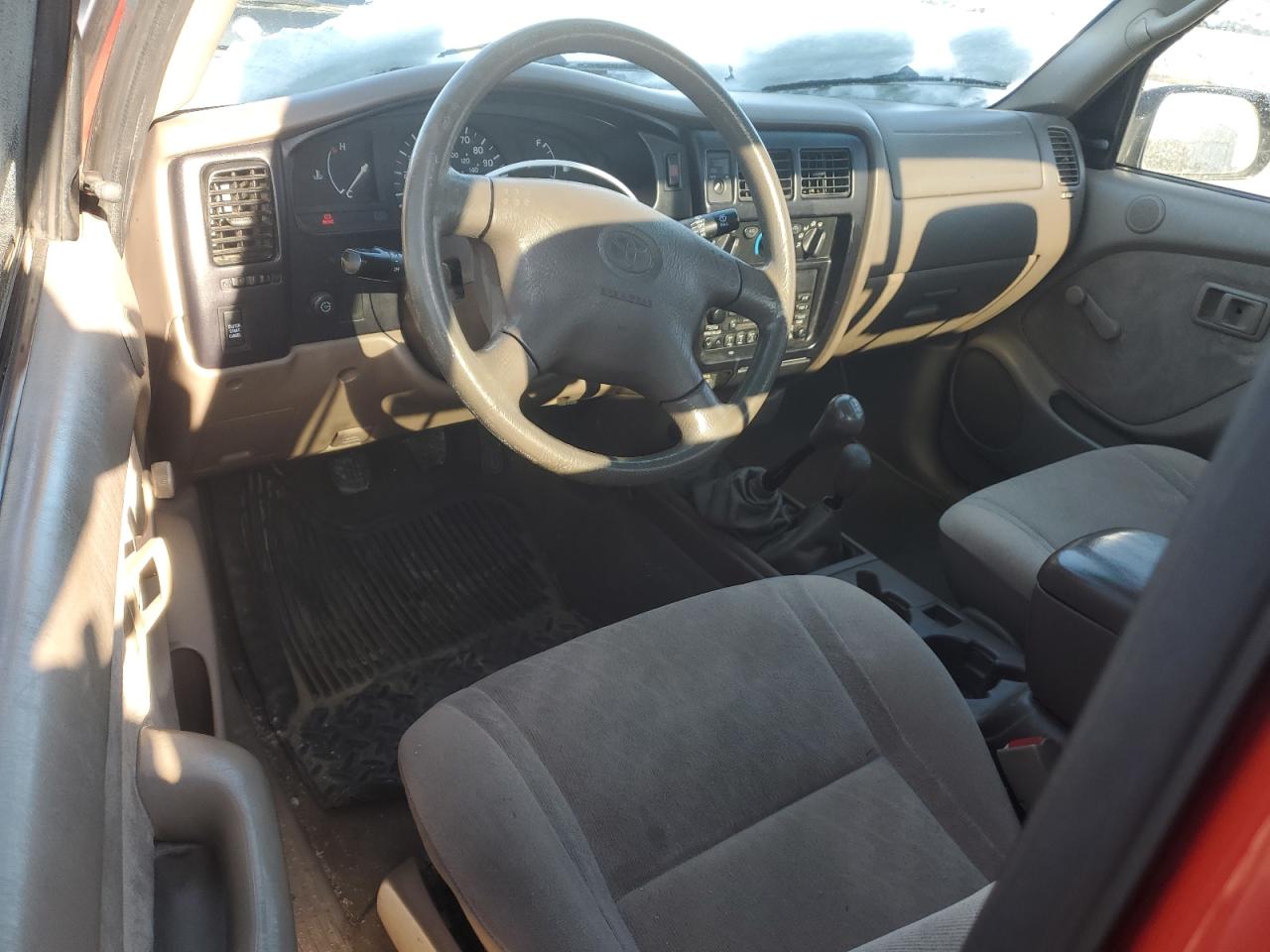 2001 Toyota Tacoma - Image 8